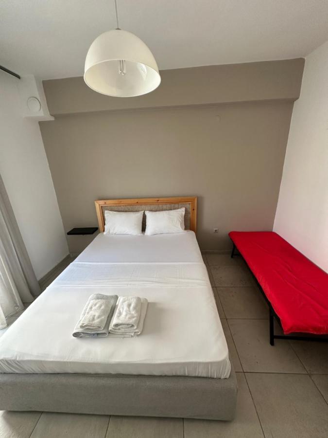 Rooms To Let Stefos Nea Chili Exterior photo